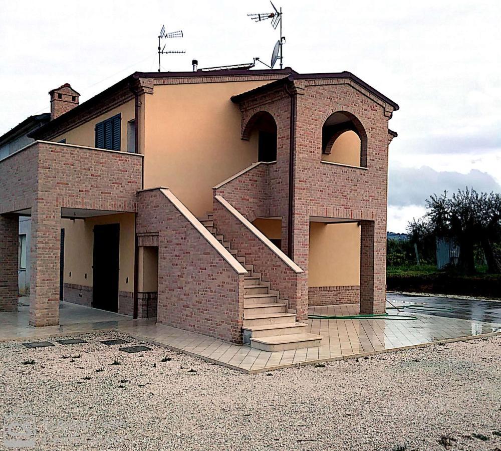 B&B Hibiscus Porto SantʼElpidio Buitenkant foto